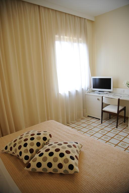 Via Capo Rooms Sorrento Room photo